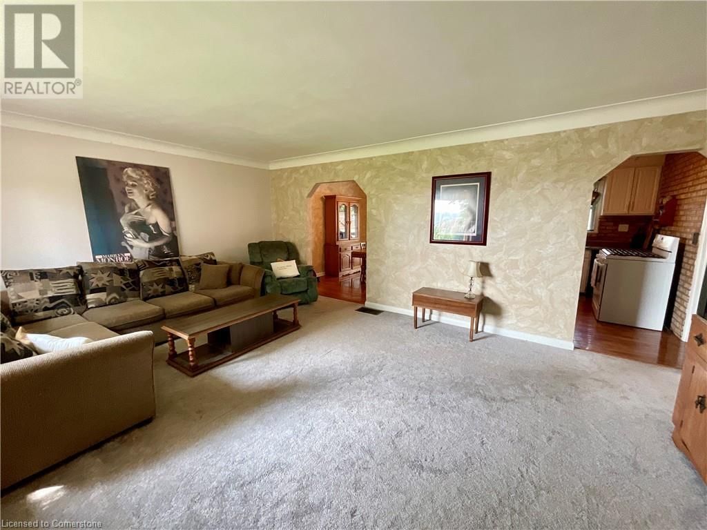 160 WOODBURN ROAD Image 28