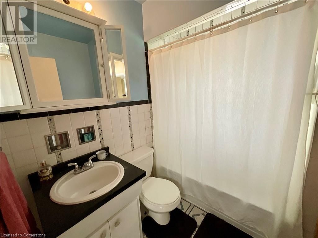 160 WOODBURN ROAD Image 33