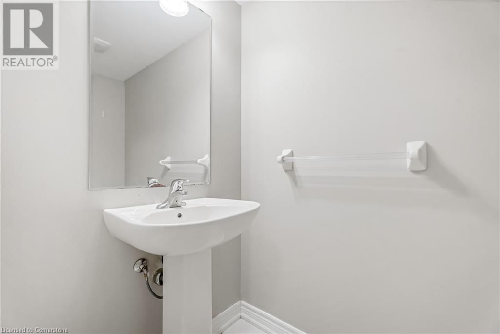 42 - 570 LINDEN DRIVE Image 5