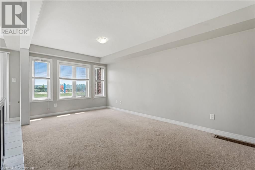 42 - 570 LINDEN DRIVE Image 9
