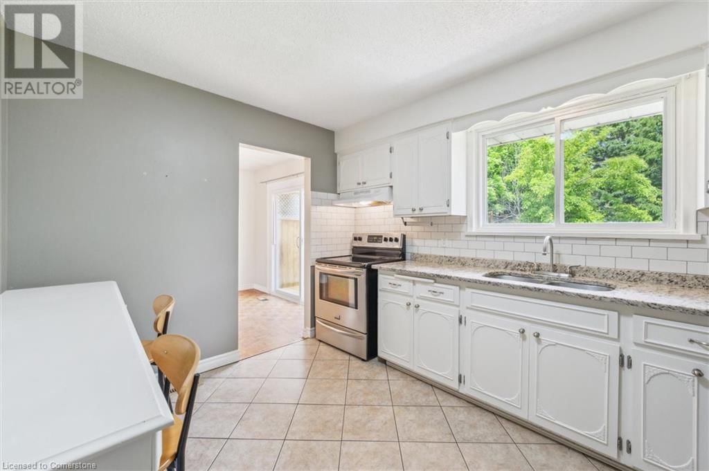 244 WESTWOOD DRIVE Image 11