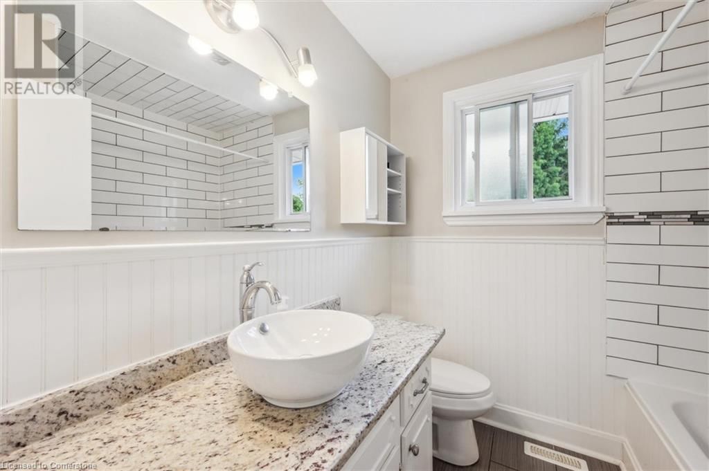 244 WESTWOOD DRIVE Image 23