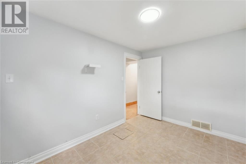 244 WESTWOOD DRIVE Image 31