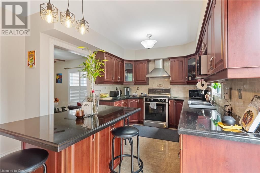 6356 NEWCOMBE DRIVE Image 14