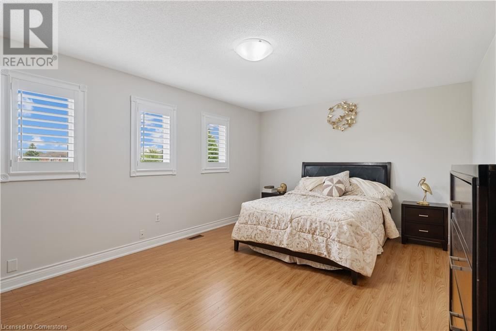6356 NEWCOMBE DRIVE Image 25