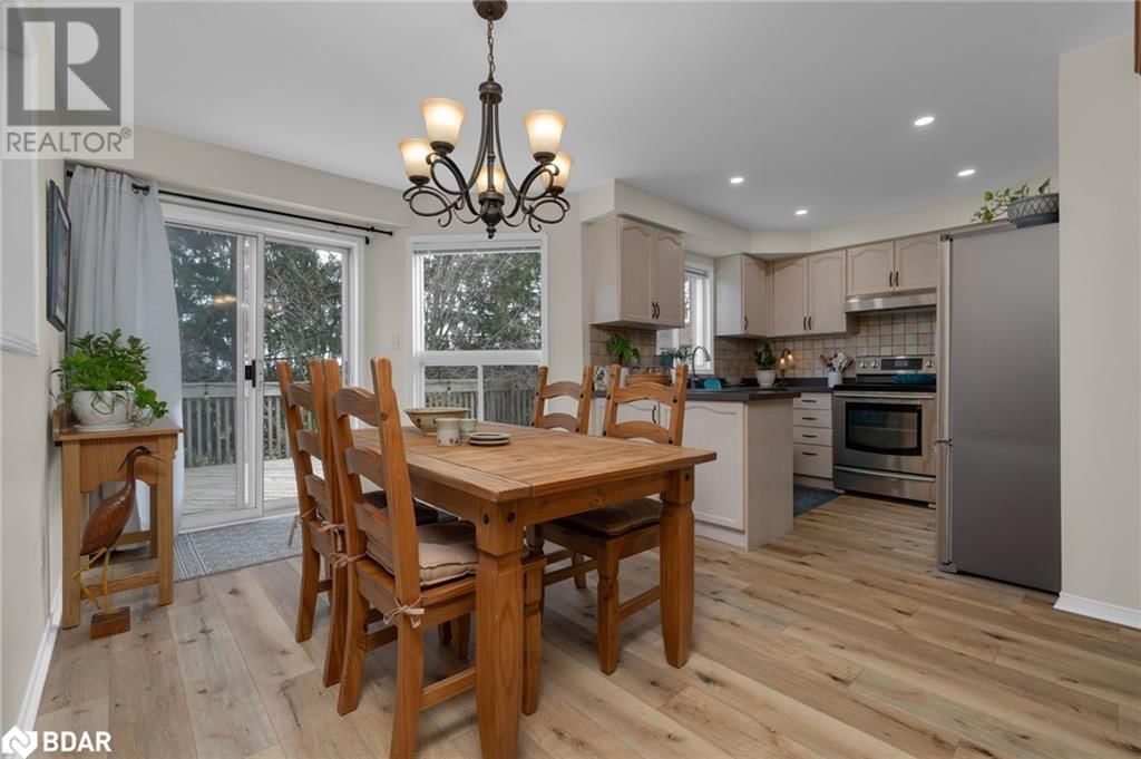 47 FINLAY ROAD Image 14