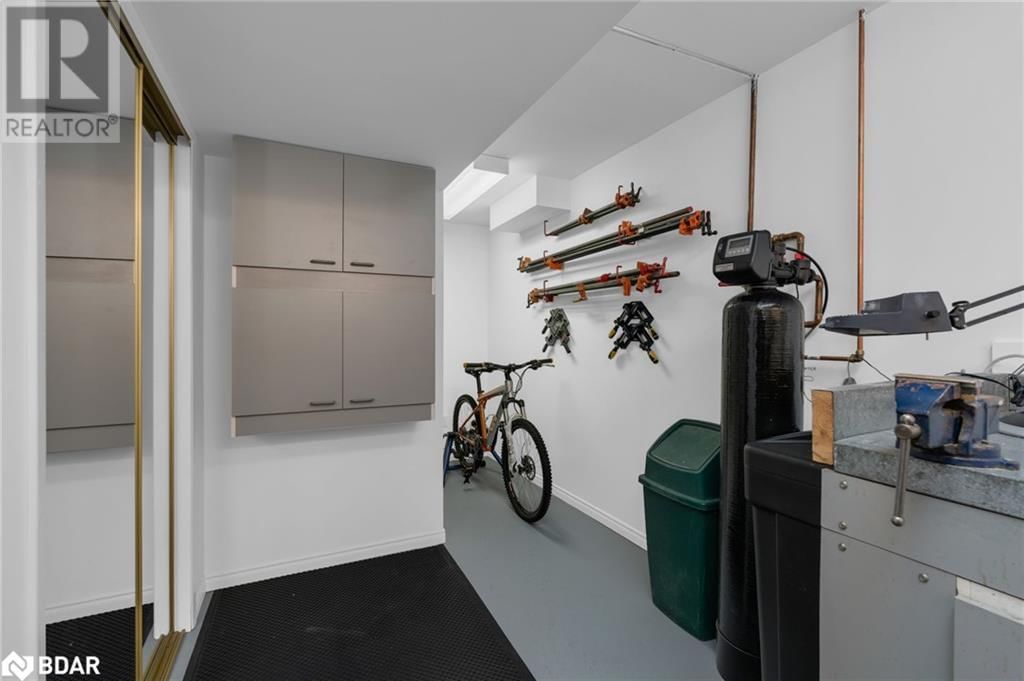 47 FINLAY ROAD Image 36