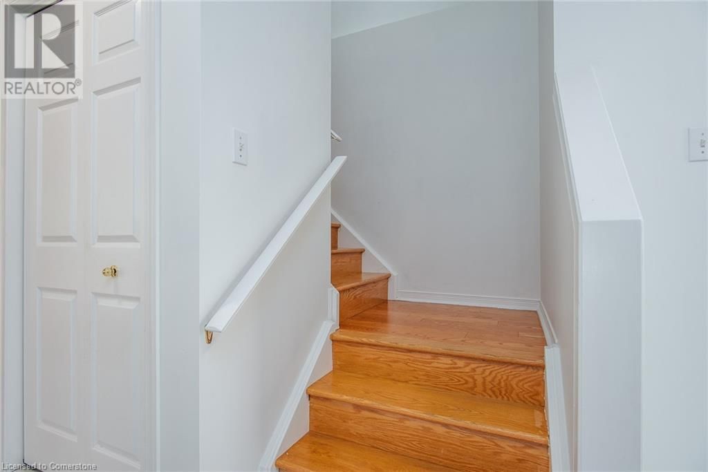 49 BOND COURT Image 19