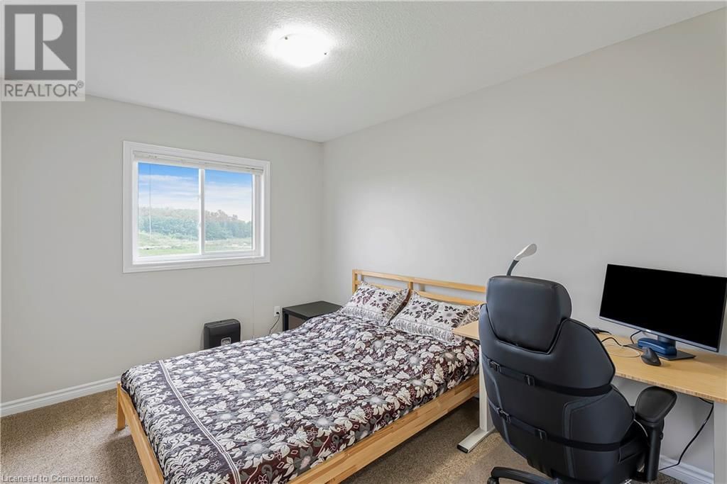 1426 CAEN AVENUE Image 15