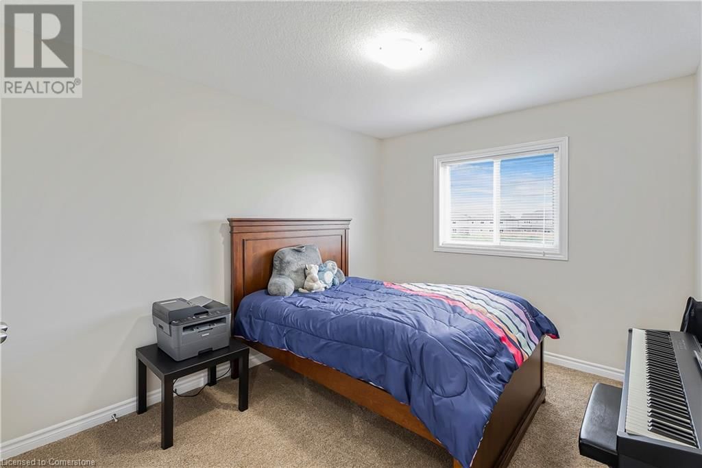 1426 CAEN AVENUE Image 19