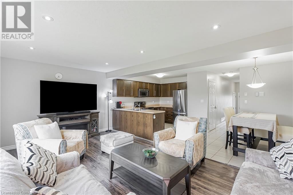 1426 CAEN AVENUE Image 3