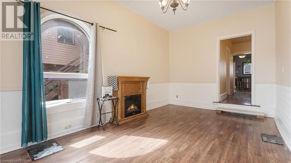 219 ERIE AVENUE Image 23