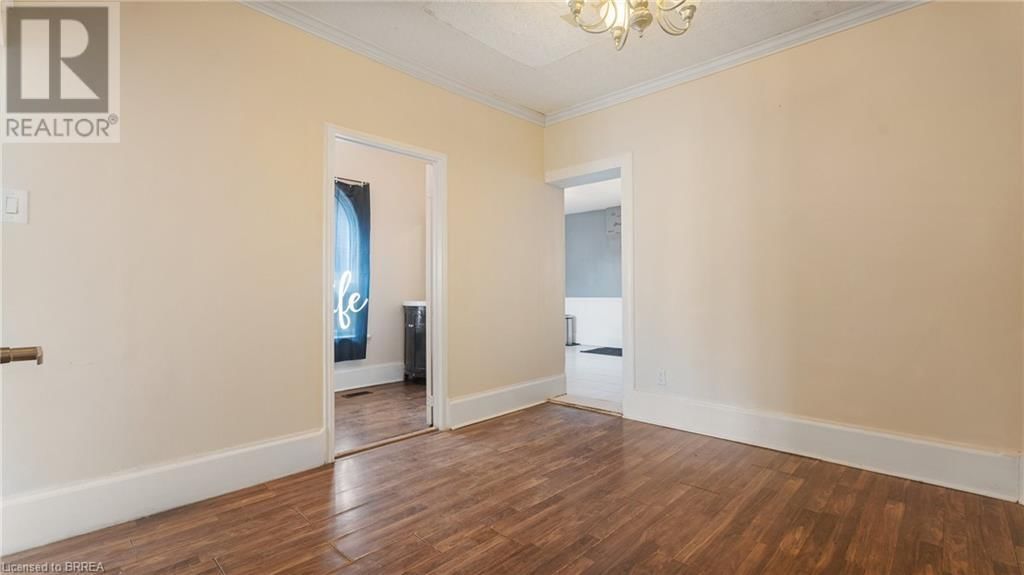 219 ERIE AVENUE Image 27