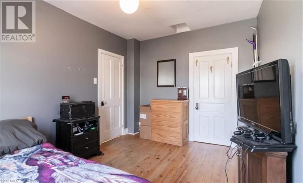56 CAMBRIDGE STREET Image 36