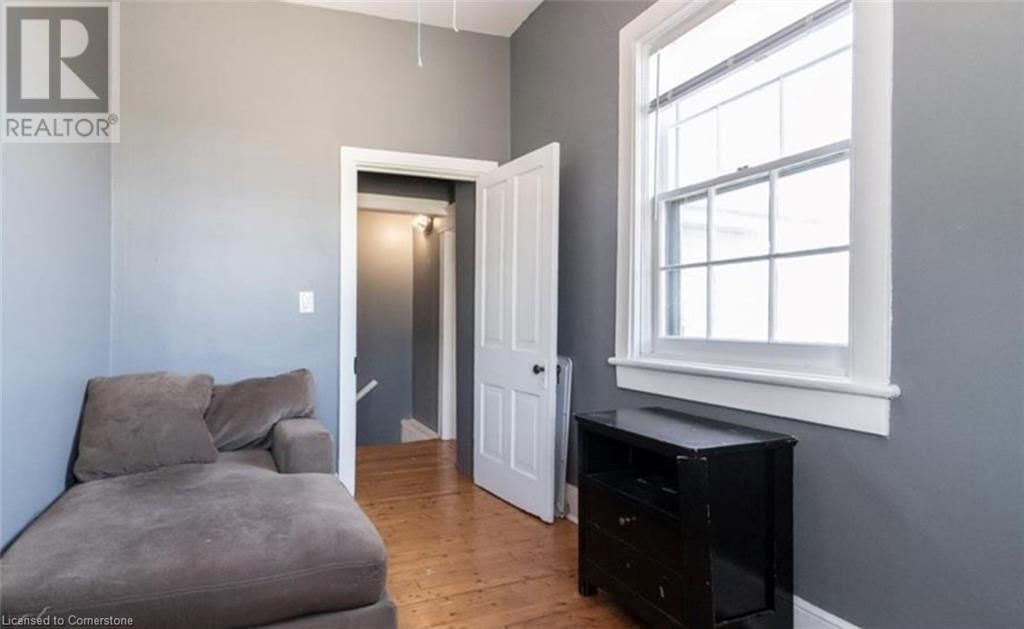 56 CAMBRIDGE STREET Image 39