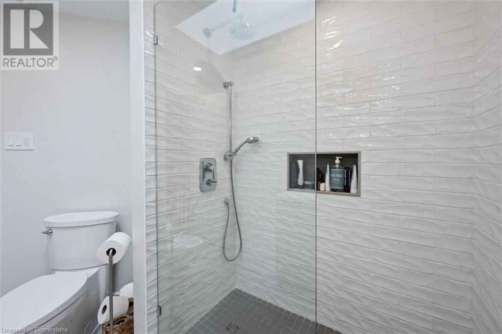 52 CAMM CRESCENT Image 19