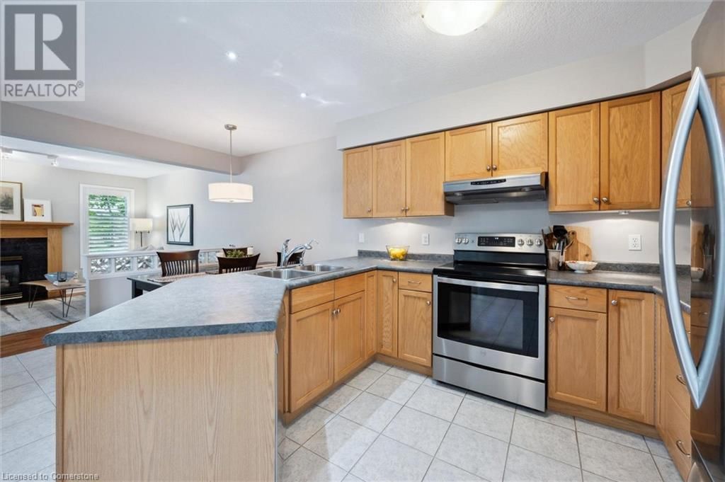 52 CAMM CRESCENT Image 5