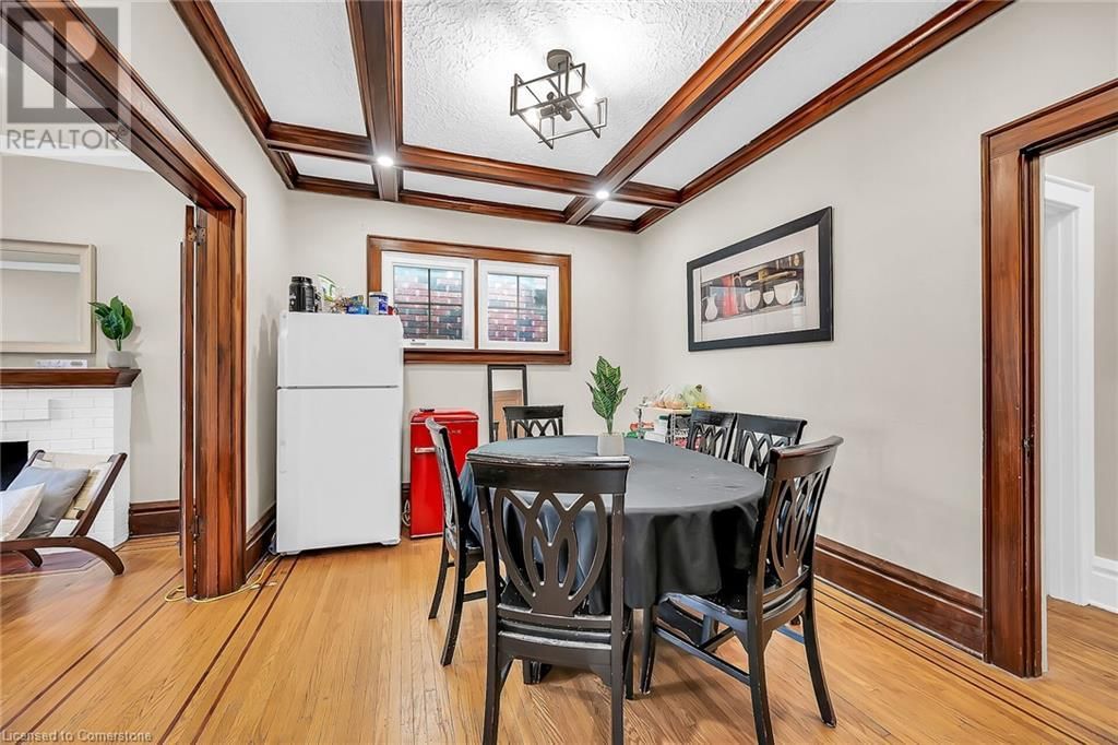 103 ARKELL STREET Image 11