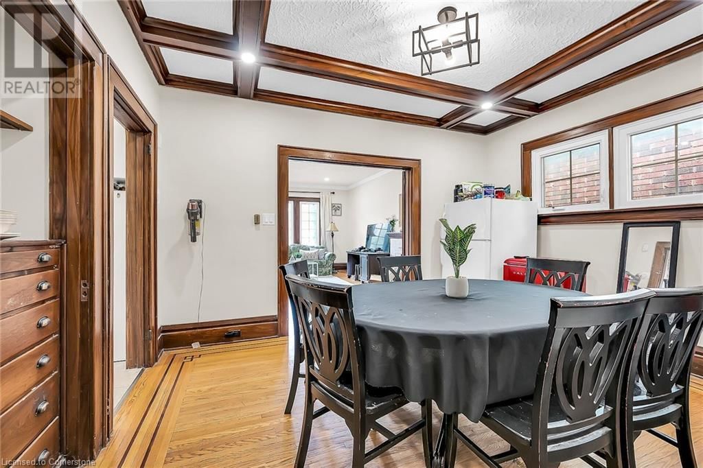103 ARKELL STREET Image 12