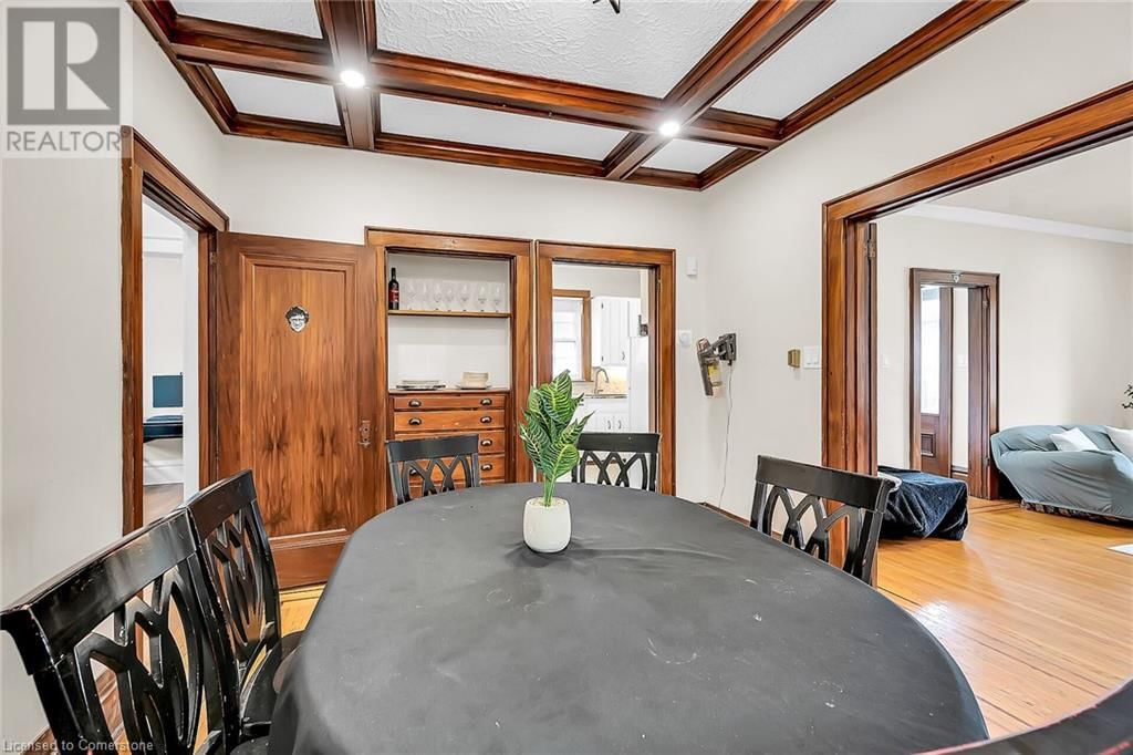103 ARKELL STREET Image 13