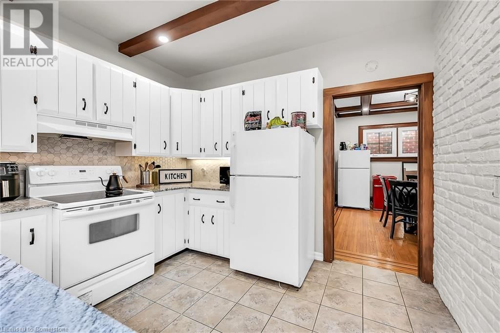 103 ARKELL STREET Image 16