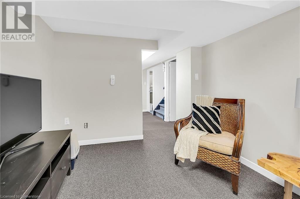 103 ARKELL STREET Image 30
