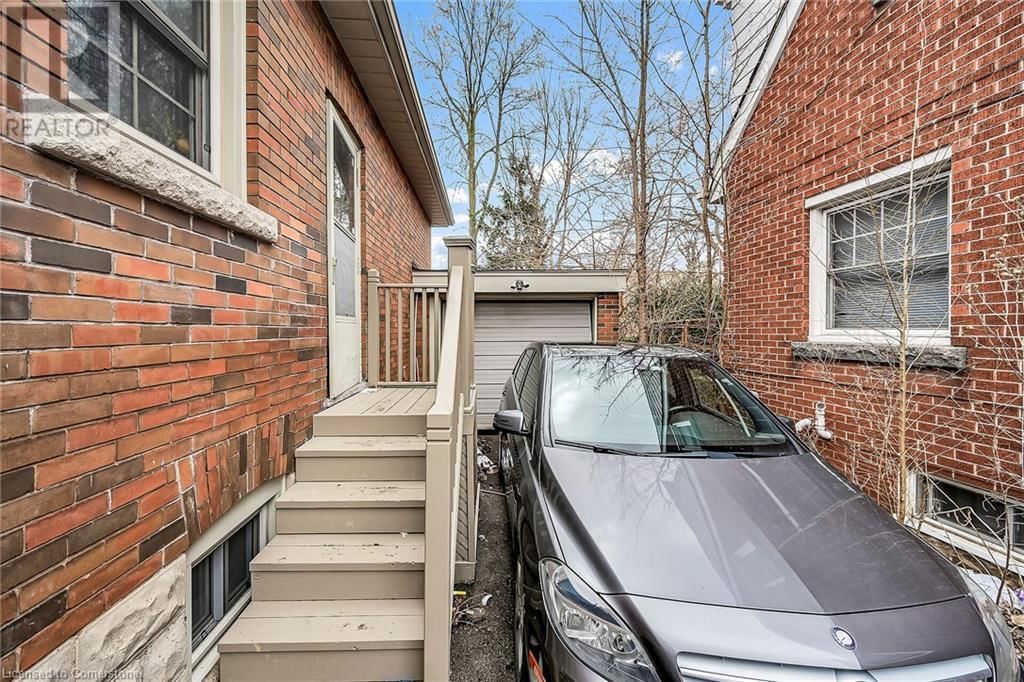 103 ARKELL STREET Image 37
