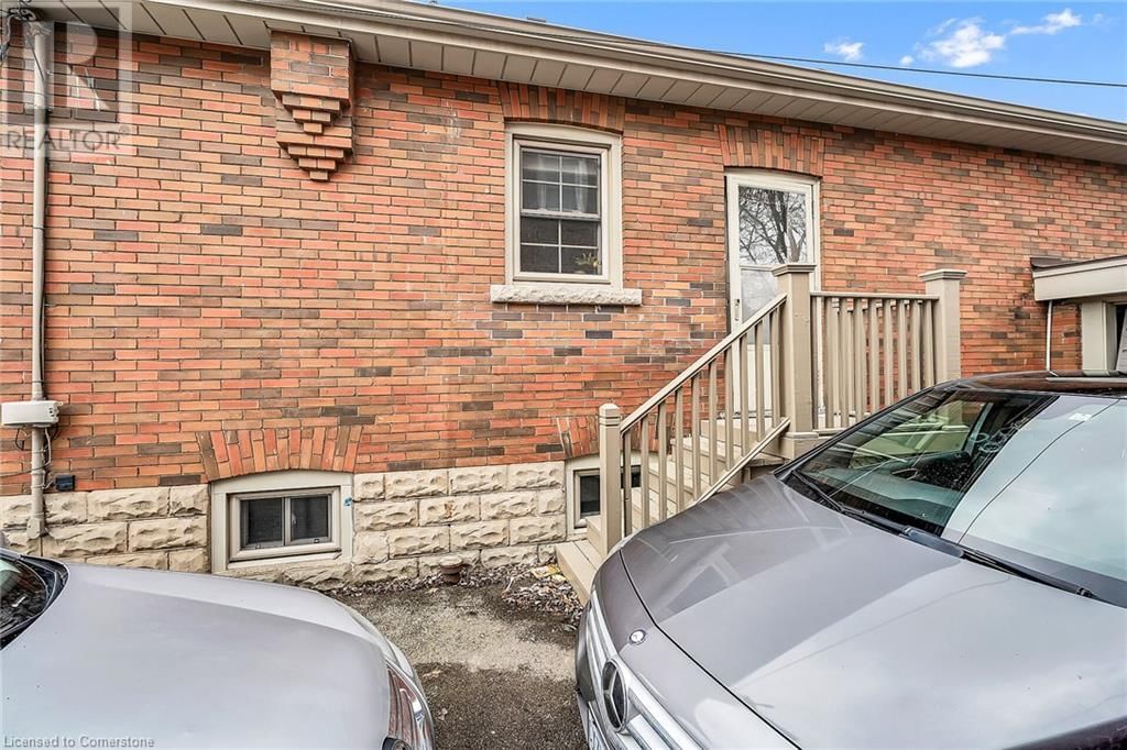 103 ARKELL STREET Image 38