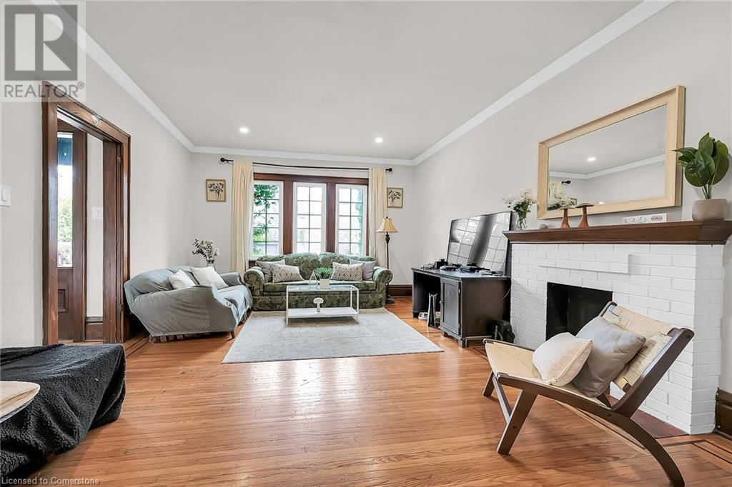 103 ARKELL STREET Image 6