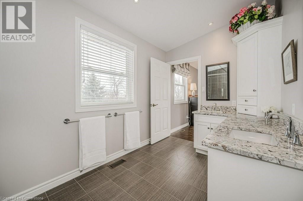 1778 OLD WATERDOWN ROAD Image 32