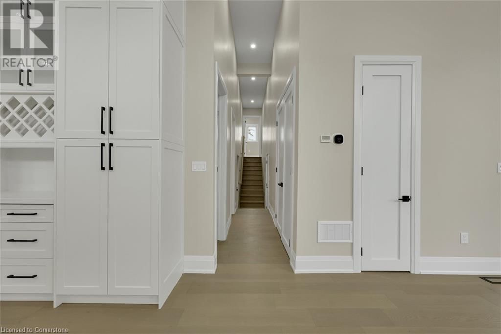 2091 BRIDGE ROAD Image 17