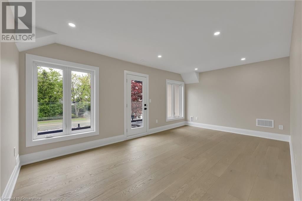 2091 BRIDGE ROAD Image 19