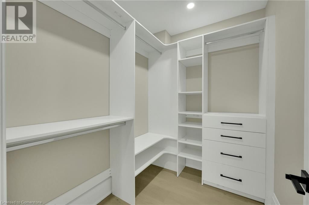 2091 BRIDGE ROAD Image 24