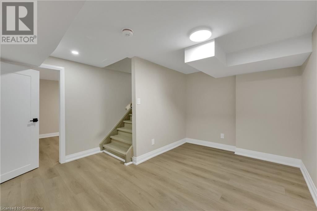 2091 BRIDGE ROAD Image 38