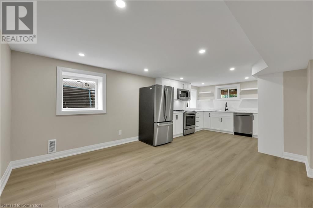 2091 BRIDGE ROAD Image 39