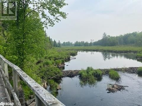 30 HIGHWAY 62 Image 11