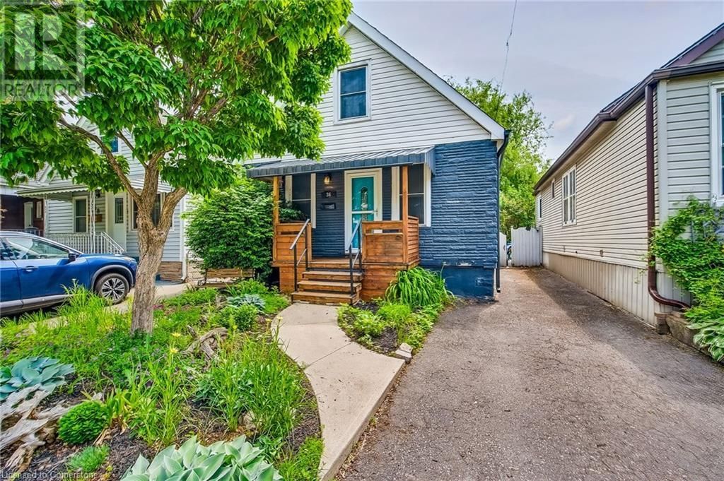 36 BARONS AVENUE NORTH Image 1