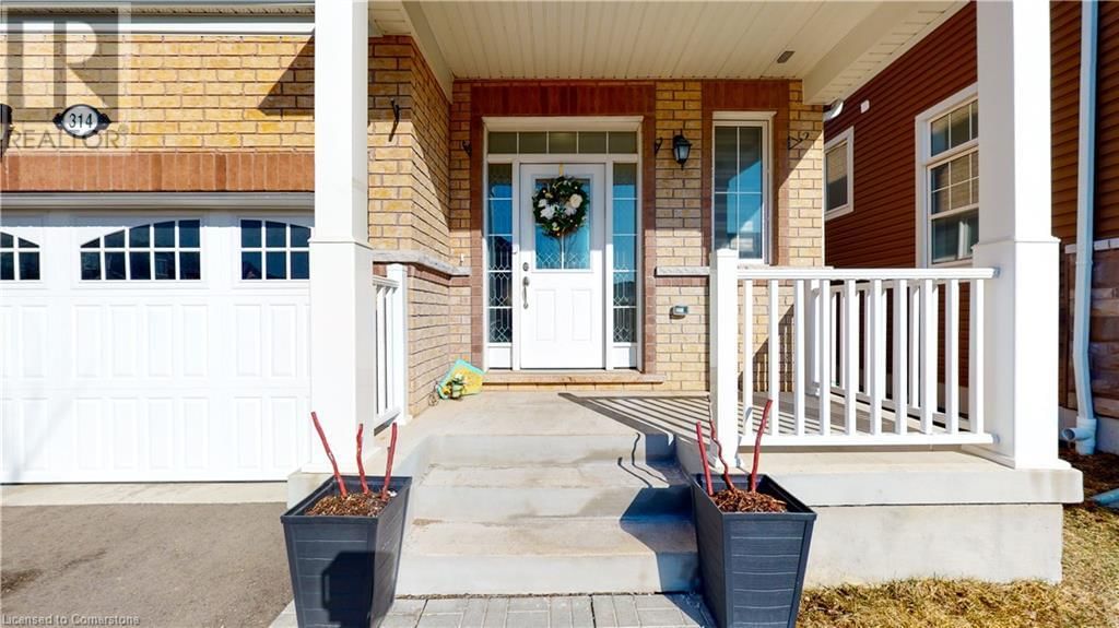 314 GROVEHILL CRESCENT Image 3