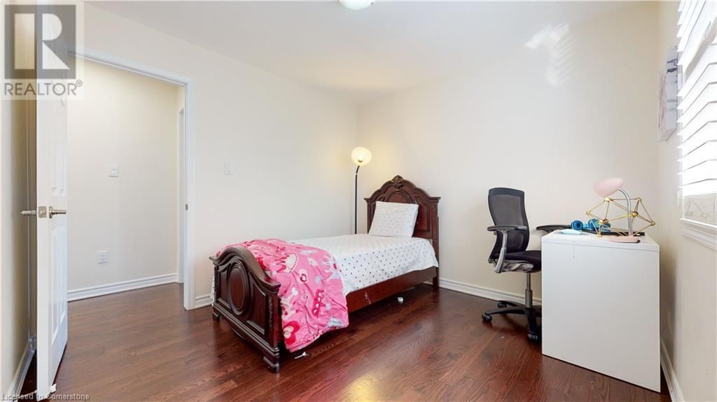 314 GROVEHILL CRESCENT Image 32
