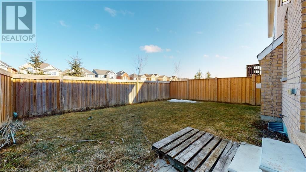 314 GROVEHILL CRESCENT Image 38
