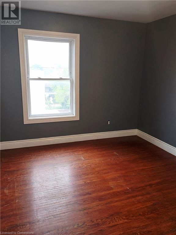 15 SHADE STREET Image 11