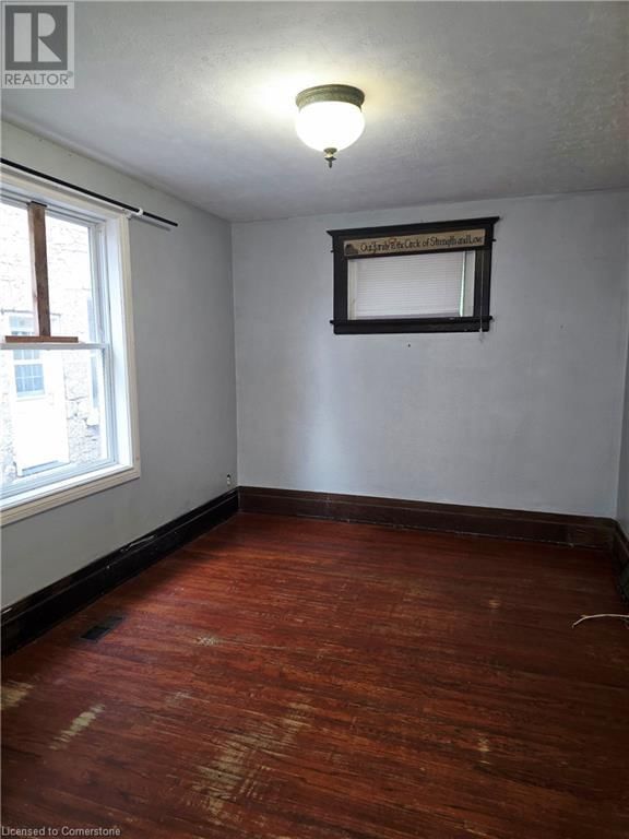 15 SHADE STREET Image 7