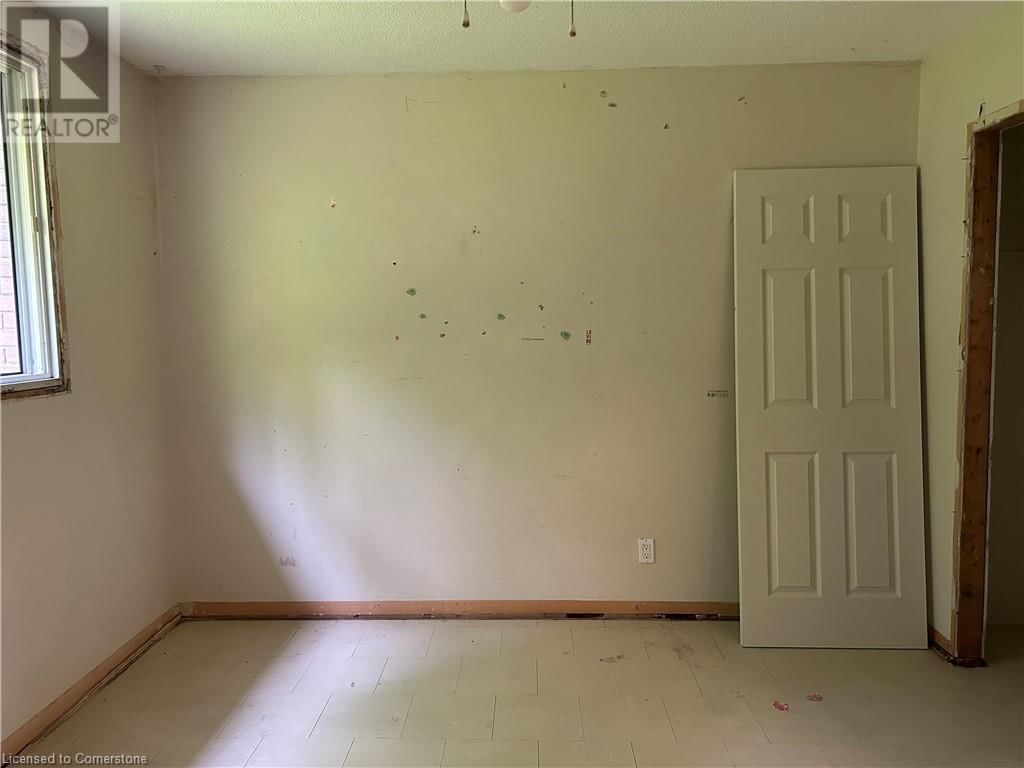 56 OAKWOOD AVENUE Image 42