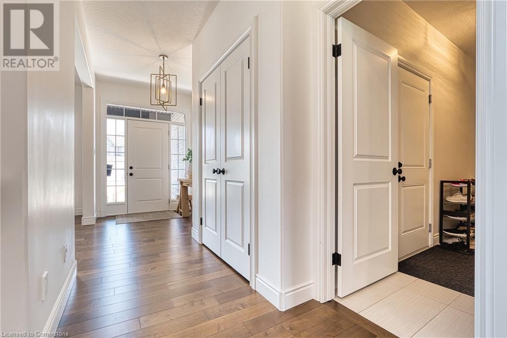 71 FORBES CRESCENT Image 11