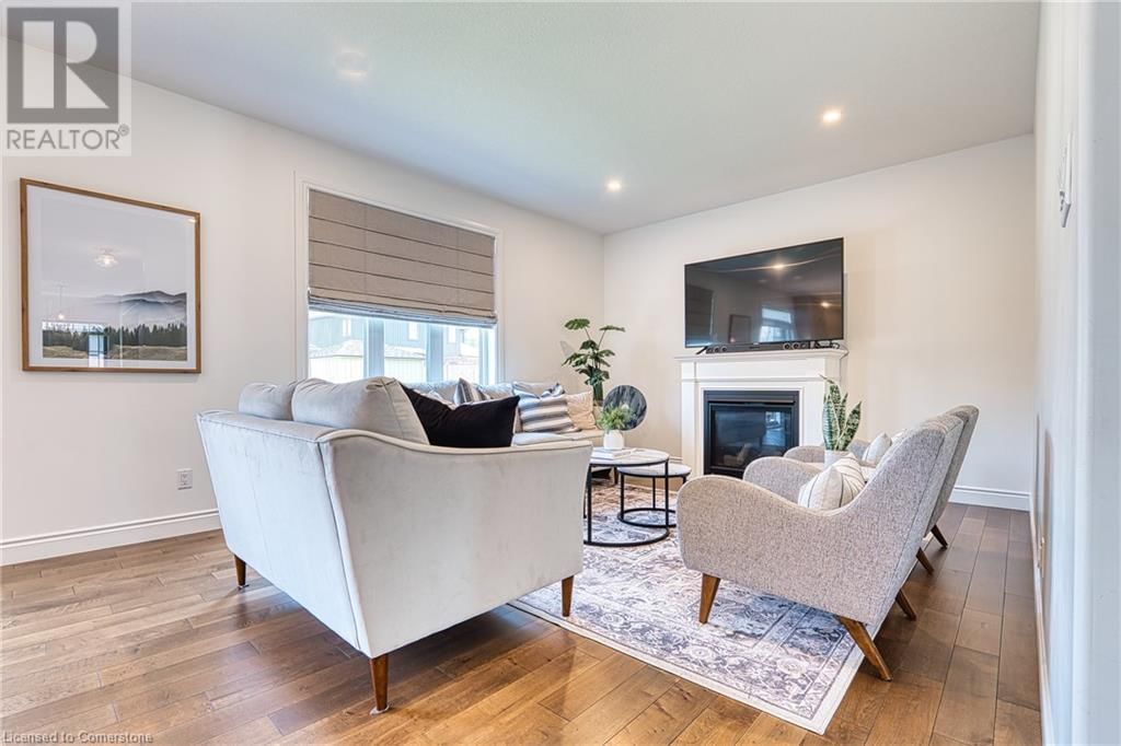 71 FORBES CRESCENT Image 15