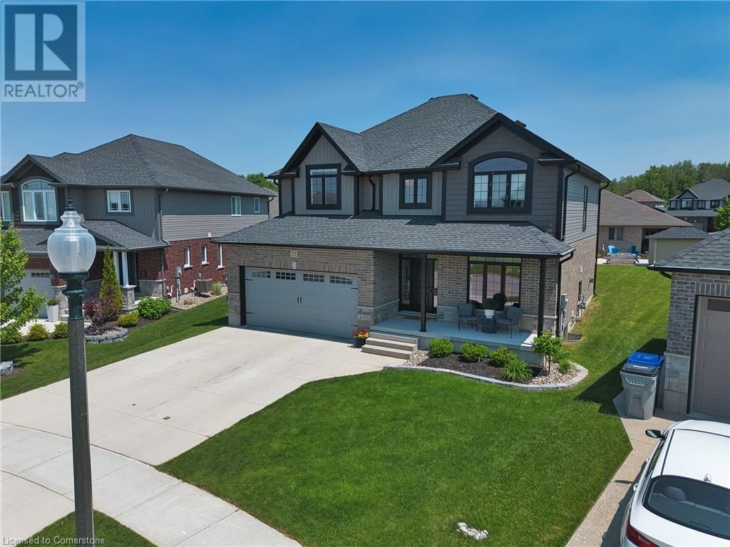 71 FORBES CRESCENT Image 2