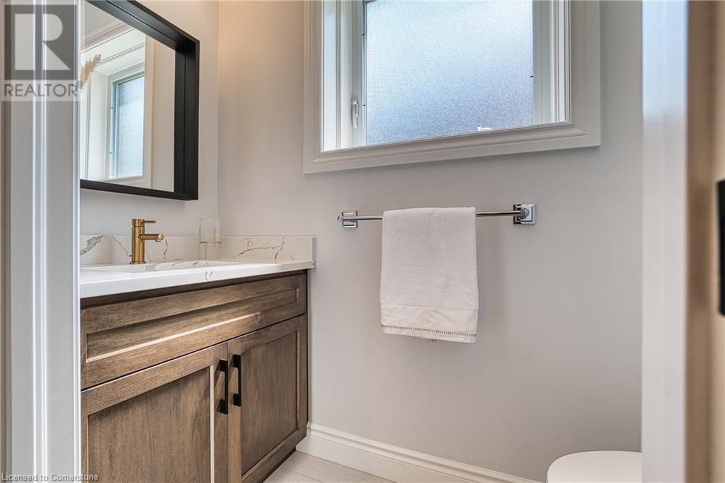 71 FORBES CRESCENT Image 44