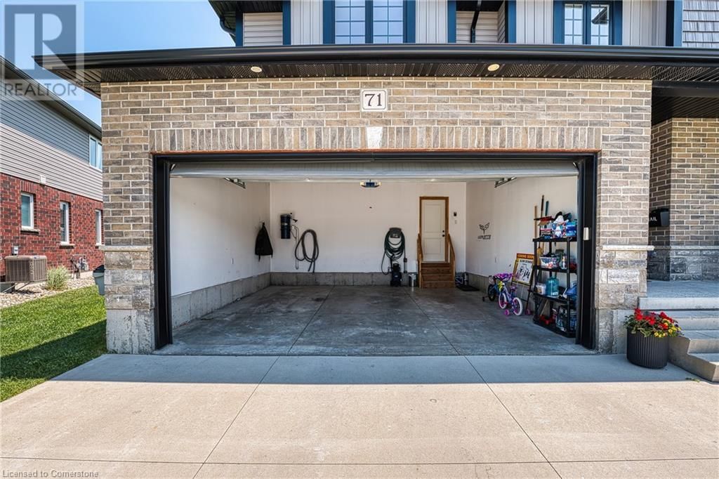71 FORBES CRESCENT Image 6