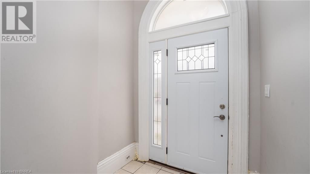 48 SHERIDAN STREET Image 19