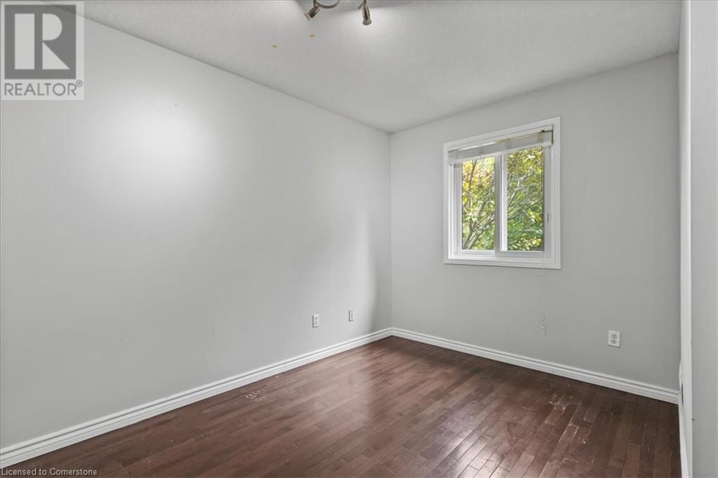 3 WISTERIA COURT Image 14